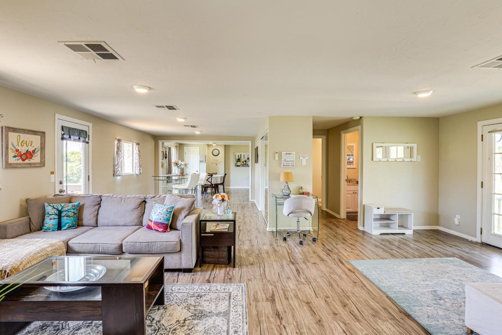Escondido Vineyard Estate Walk To Wineries! Villa Bagian luar foto