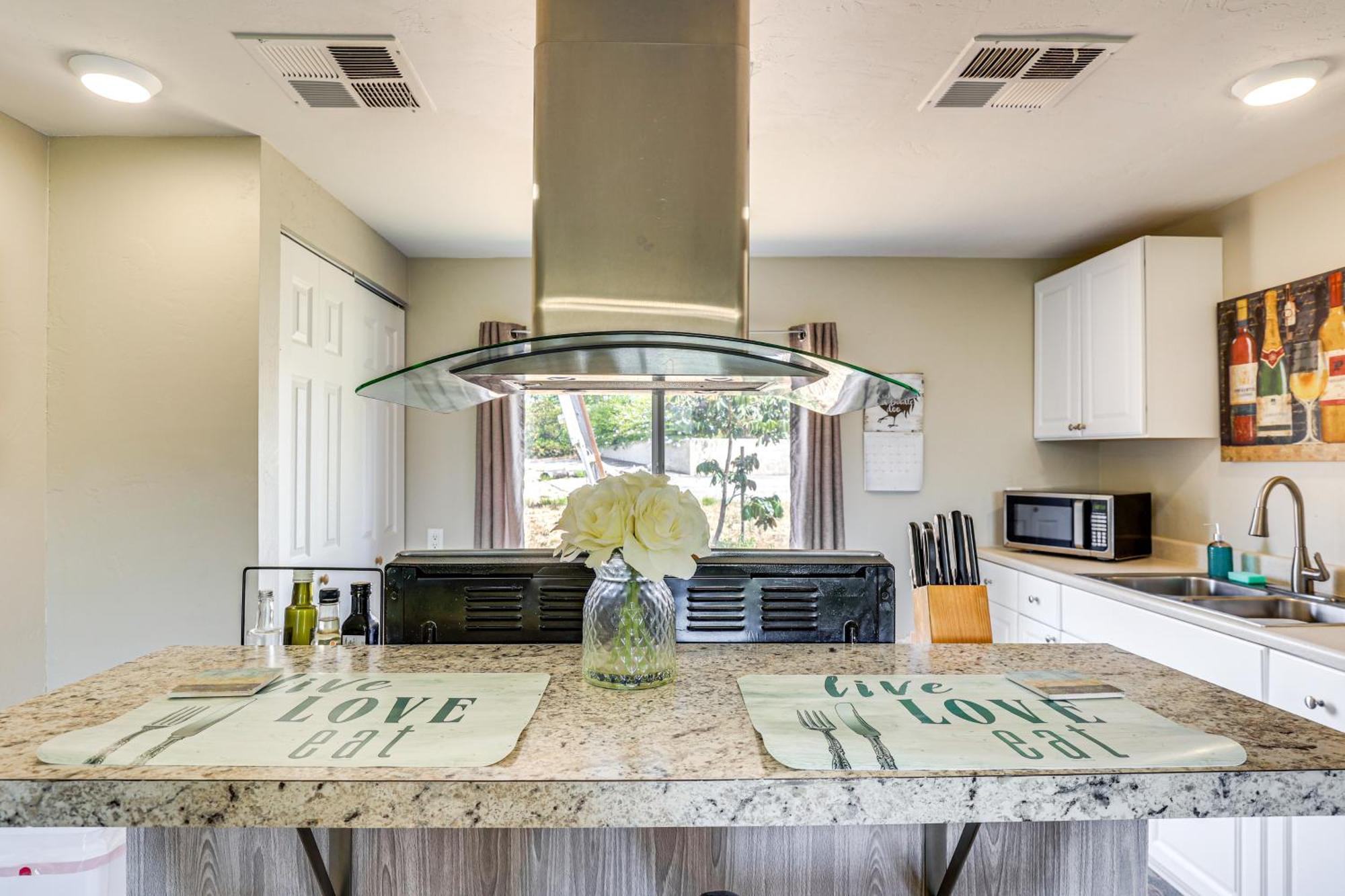 Escondido Vineyard Estate Walk To Wineries! Villa Bagian luar foto
